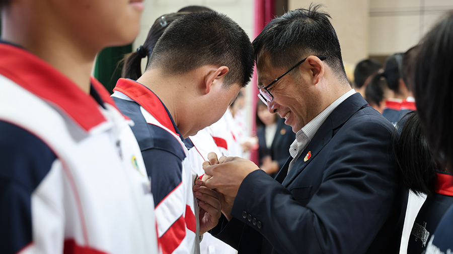 698ac698e981f.jpg 图4.1.1.jpg