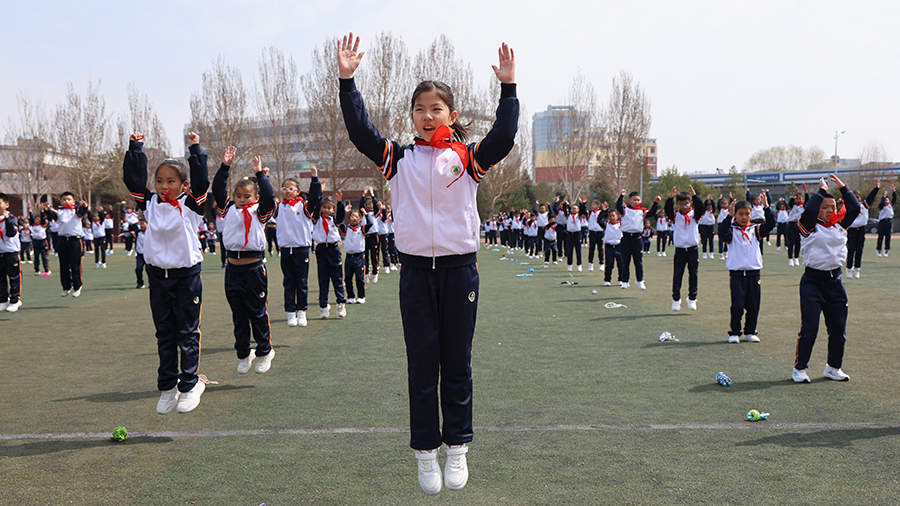 6a33471cb8d67.jpg 6.jpg